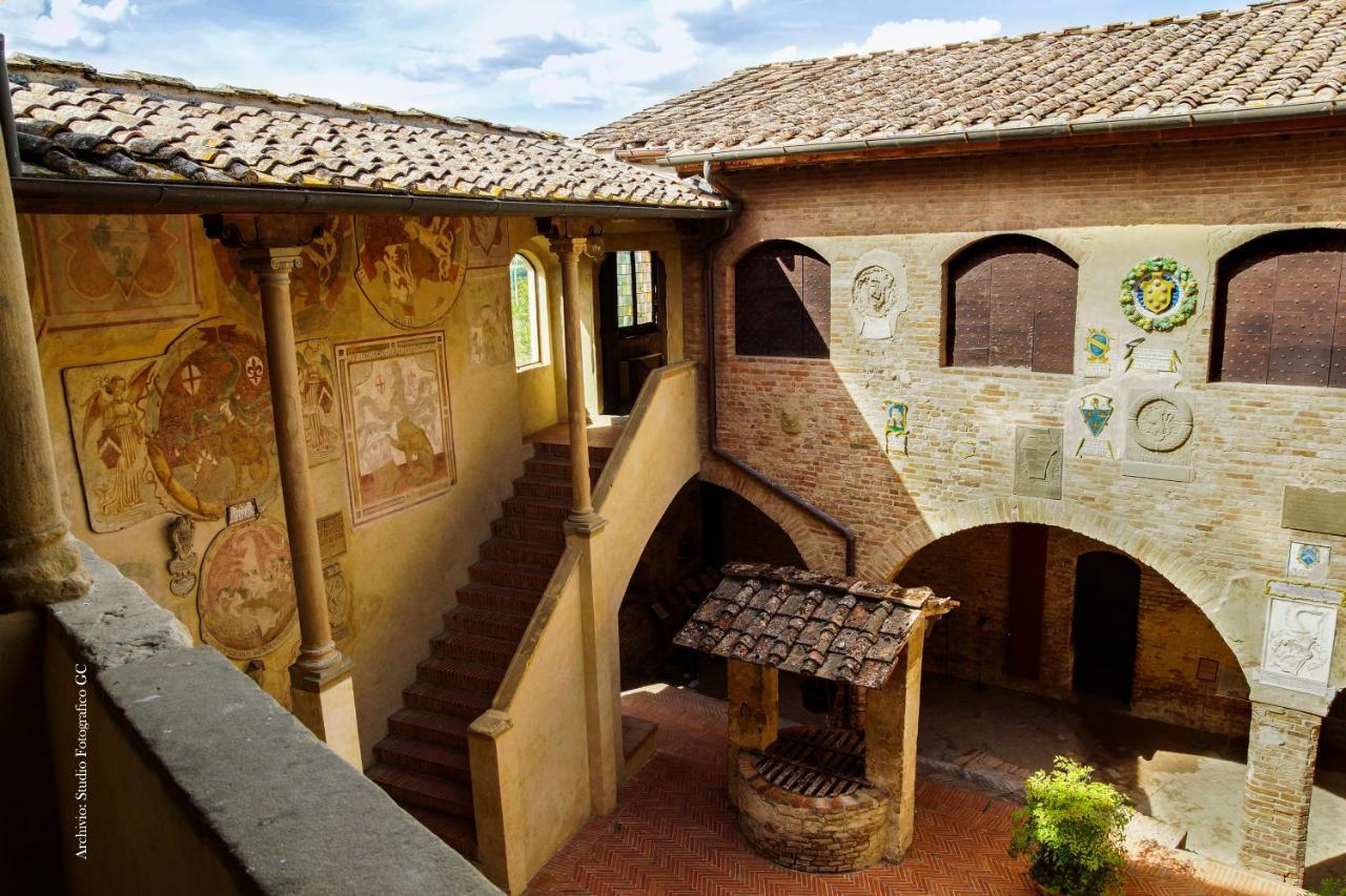 Tognazzi Casa Vacanze - Casa Il Giglio Чертальдо Экстерьер фото